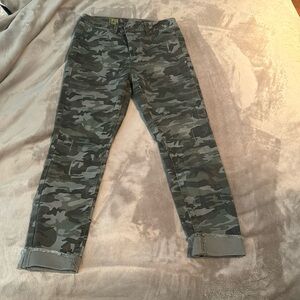 Camo pants